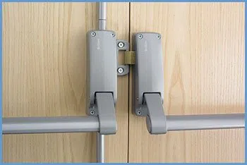 State Locksmith Services Fort Myers, FL 239-599-3271 - 8-push-bars